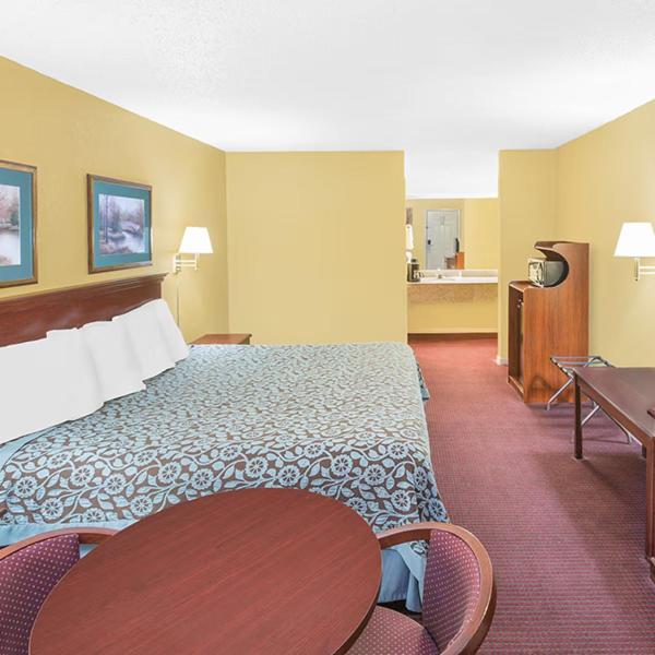 Travel Inn North Little Rock Buitenkant foto